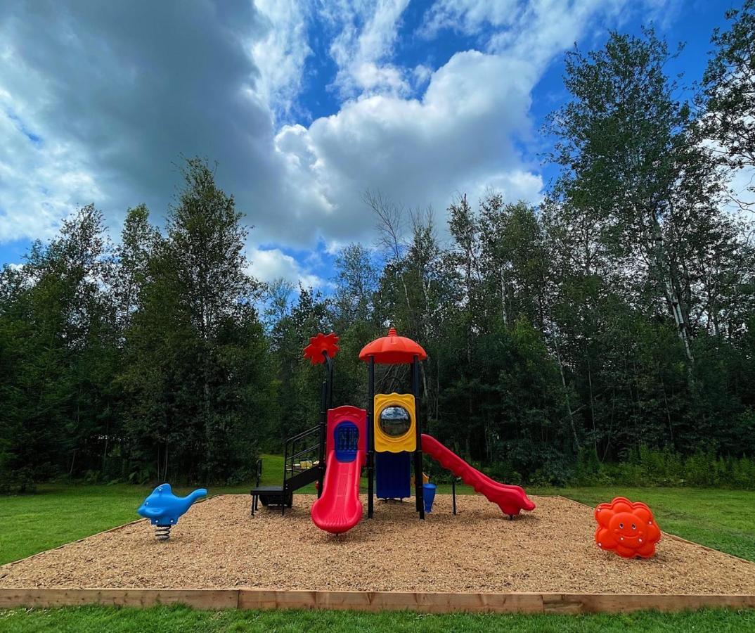 Chalets Du Domaine Yamaska Bromont Buitenkant foto